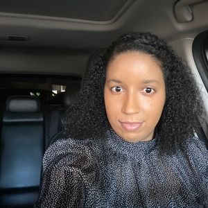 Meet your Posher, Briana